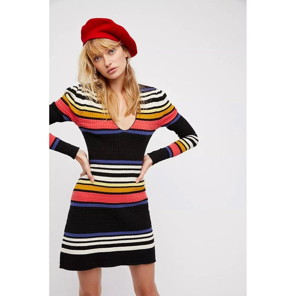 FREE‎ PEOPLE Black Striped Long Sleeve Gidget Sweater Mini Dress Ribbed MEDIUM